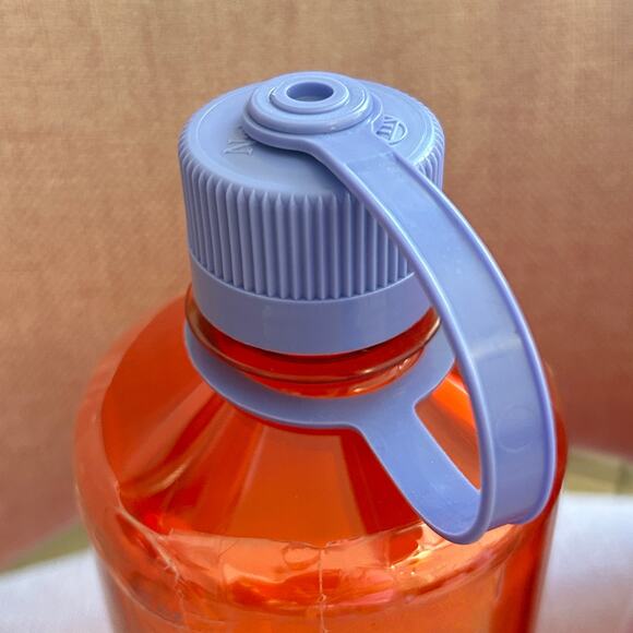 Lot of 2 Nalgene Water Bottles BPA/BPS Free 32 oz Orange Purple New in Wrapper - Picture 3 of 7